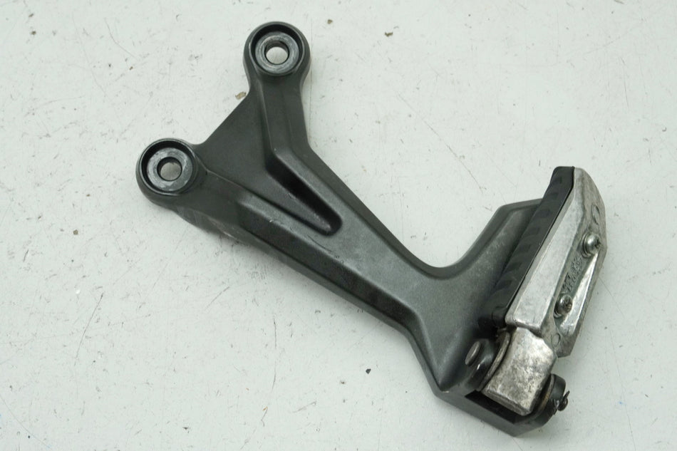 KAWASAKI Z650 ER650HA2 Soporte de estribera del pasajero izquierda, soporte de estribera, placa de montaje