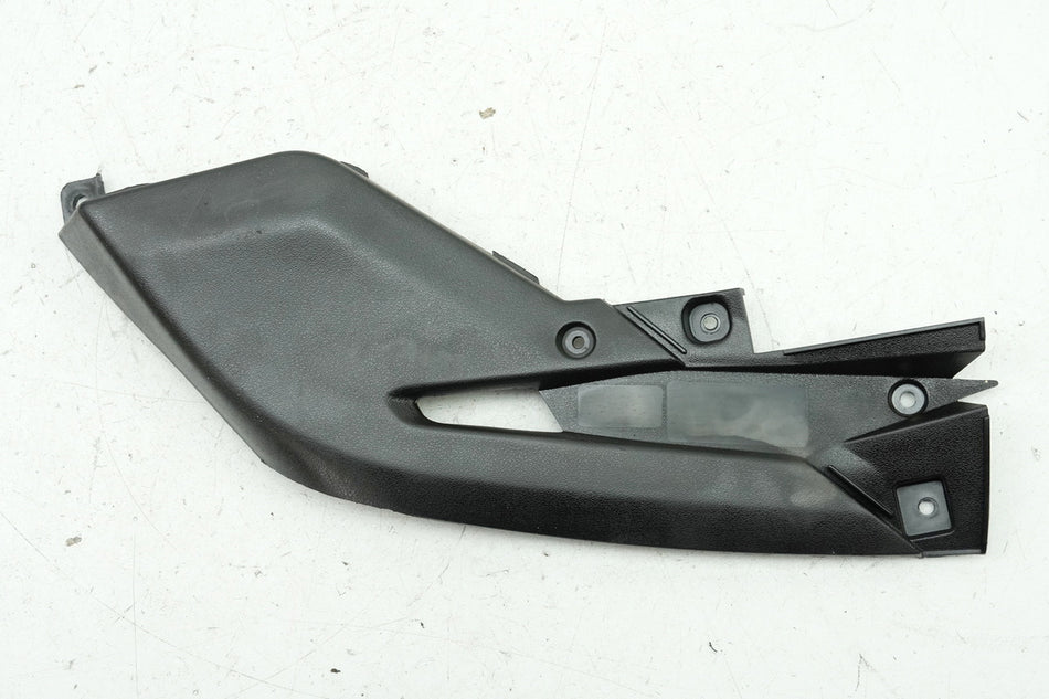 KYMCO PEOPLE GT 300 i V4 Tapa reposapiés derecho Cubierta Lateral Carenado