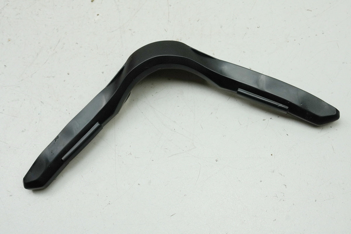 YAMAHA MTN 1000 MT10 RN78 Rubber Seal Guide Surface Windshield Front Fairing