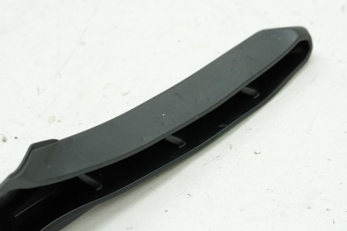 YAMAHA MTN 1000 MT10 RN78 Rubber Seal Guide Surface Windshield Front Fairing
