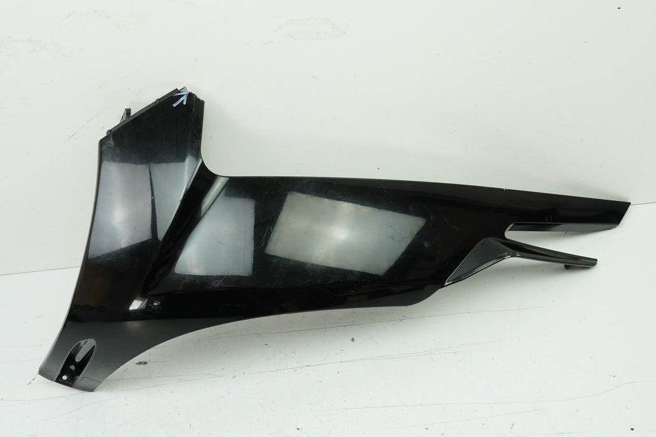 KYMCO PEOPLE GT 300 i V4 Fairing Footboard Left Bottom Cover