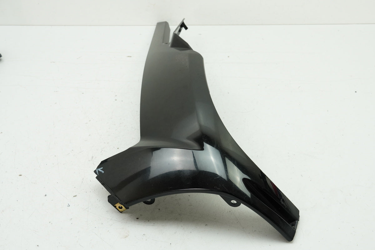 KYMCO PEOPLE GT 300 i V4 Fairing Footboard Left Bottom Cover