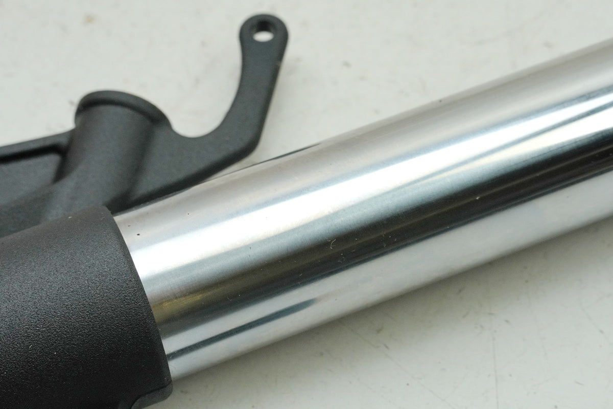 YAMAHA MTN 1000 MT10 RN78 Fork Stanchion Right Fork Tube Inner Tube Damper Cartridge