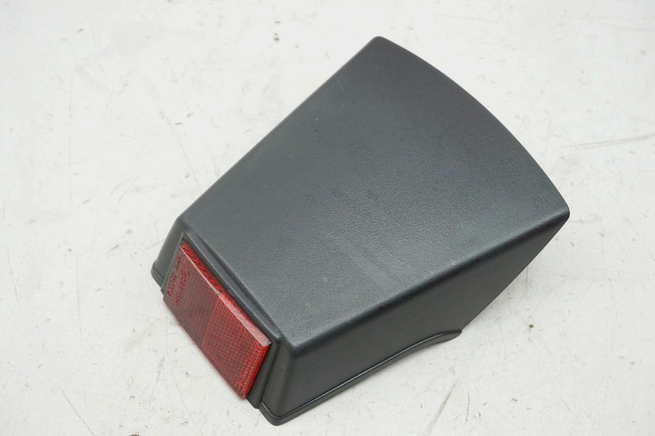 SUZUKI GSXF 600 GN72AB ABDECKUNG KENNZEICHENBELEUCHTUNG GEHÄUSE HALTER REFLEKTOR