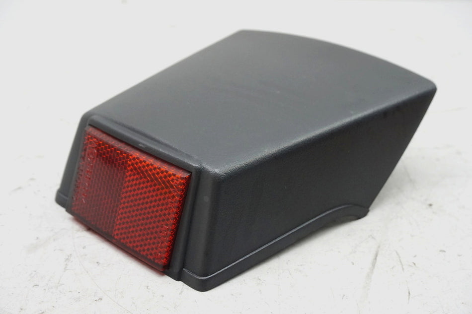 SUZUKI GSXF 600 GN72AB ABDECKUNG KENNZEICHENBELEUCHTUNG GEHÄUSE HALTER REFLEKTOR
