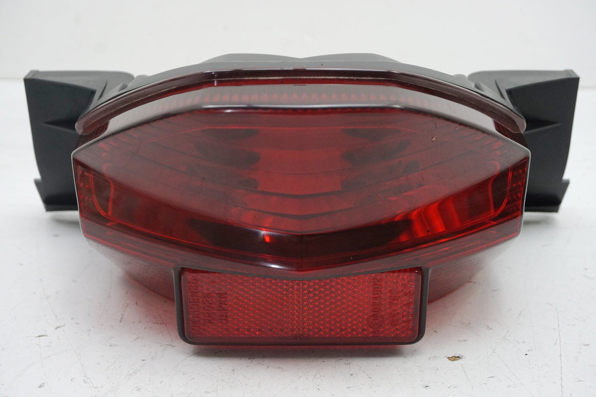 Suzuki GSX 1400 WVBN Rücklicht Lampe Tail Light rear original