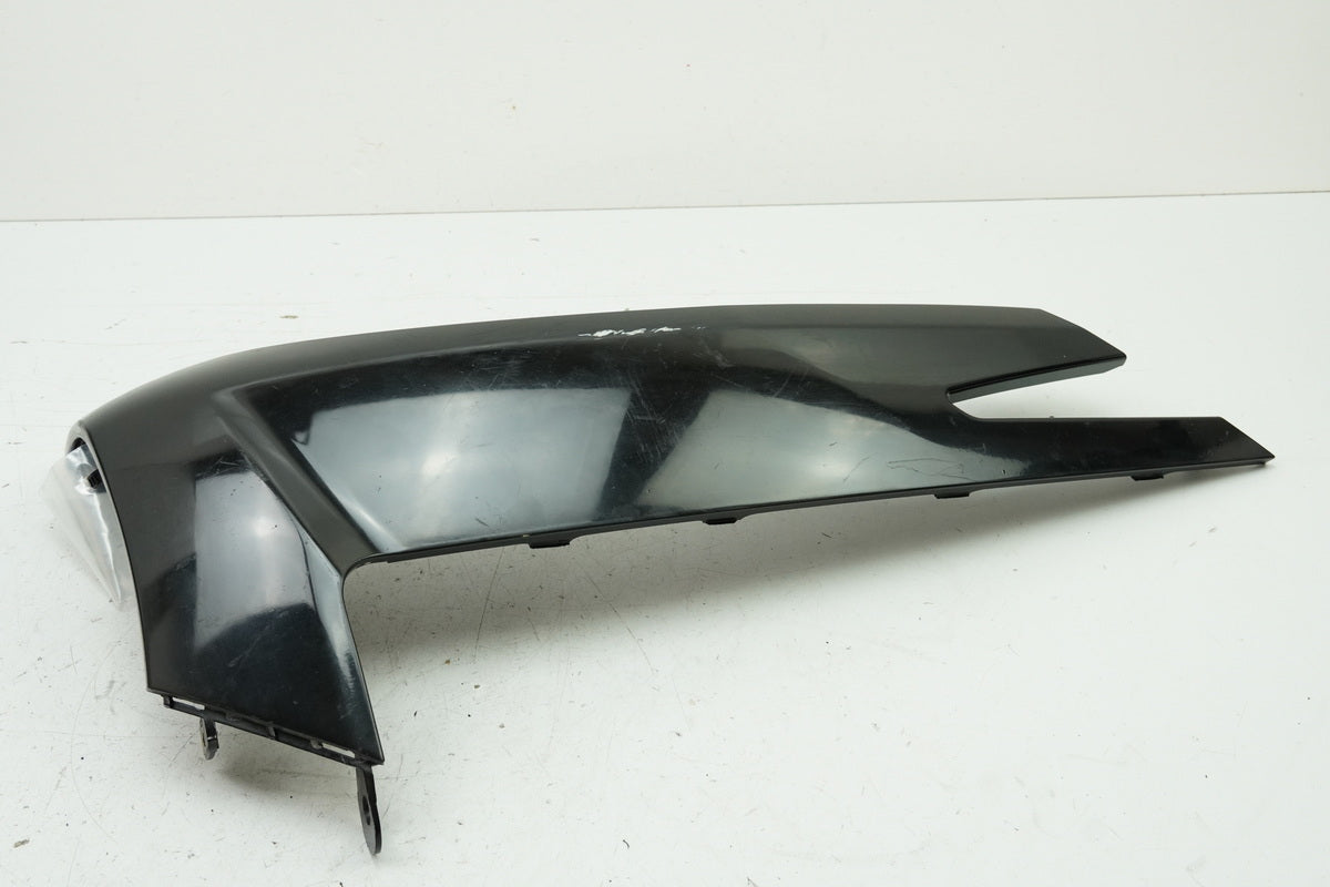 KYMCO PEOPLE GT 300 i V4 Fairing Footboard Right Lower Cover