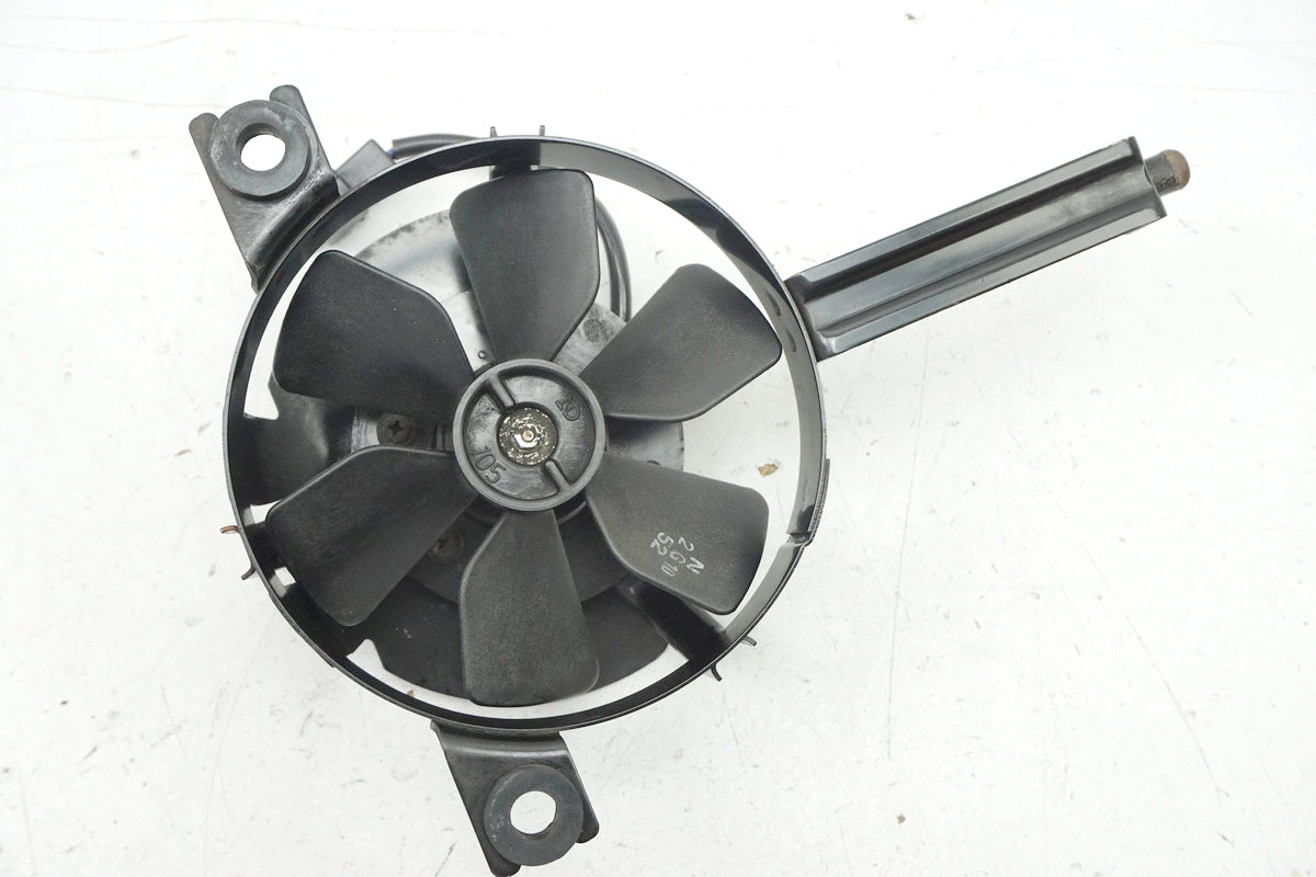 Suzuki GSX 1400 WVBN Lüfterrad Kühler Motor Lüfter Kühlerlüfter