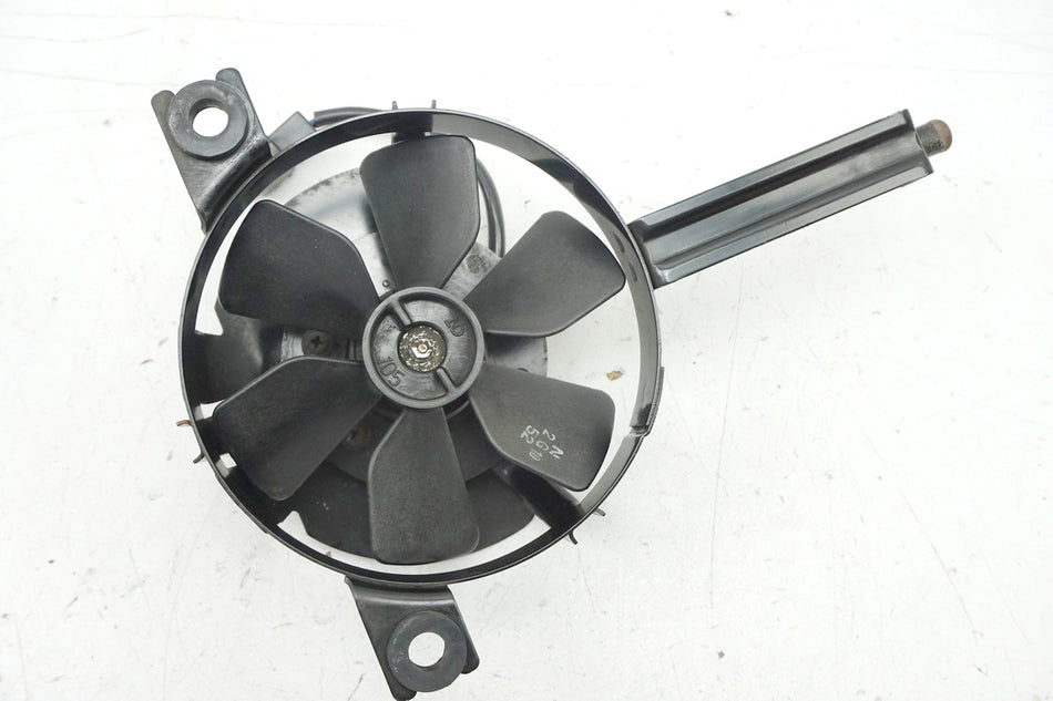 Suzuki GSX 1400 WVBN, ventilador de radiador, ventilador de motor, ventilador del sistema de refrigeración