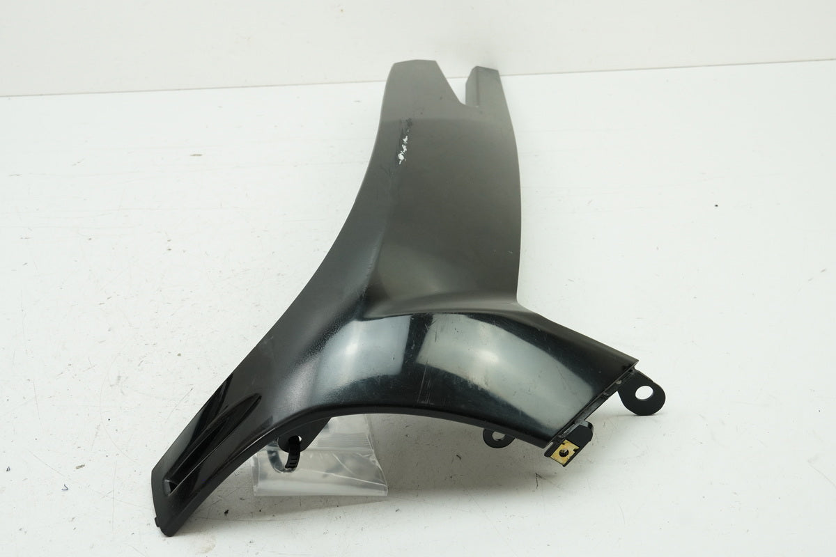 KYMCO PEOPLE GT 300 i V4 Fairing Footboard Right Lower Cover