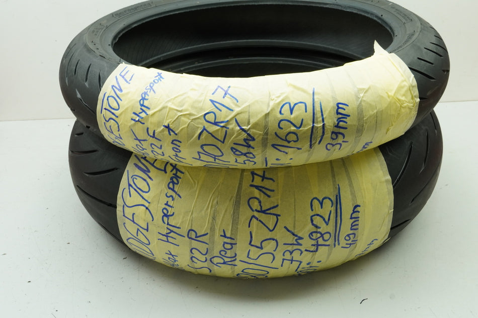 HONDA CBR 600 RR PC40 Neumáticos Bridgestone Hypersport S22 180/55 ZR17 120/70 ZR17