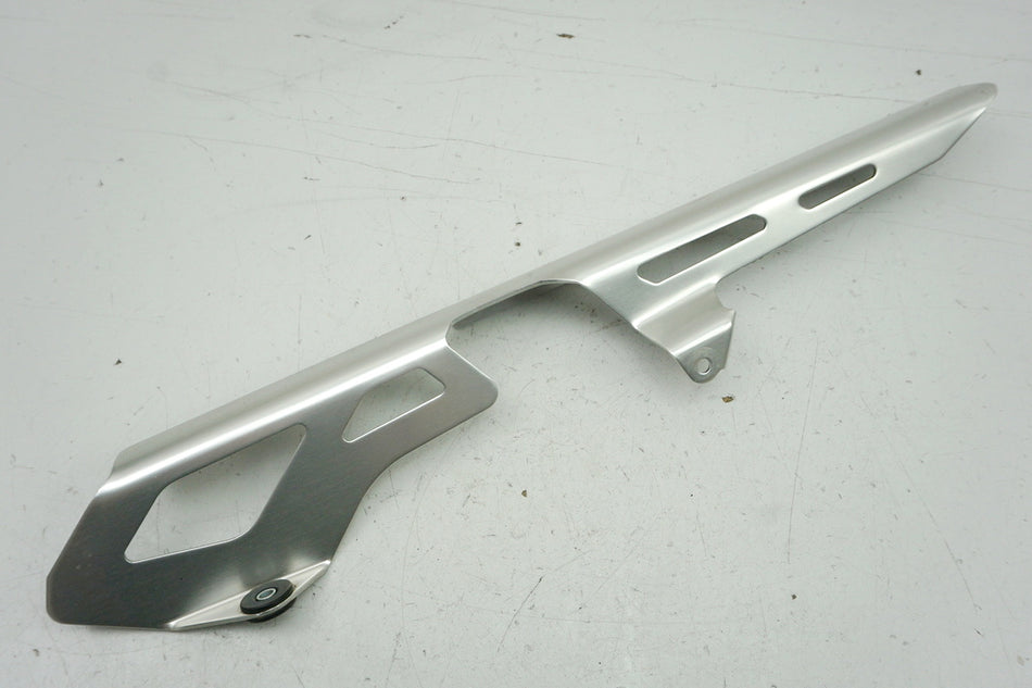 Suzuki GSX 1400 WVBN Protector de cadena Cubrebasculante