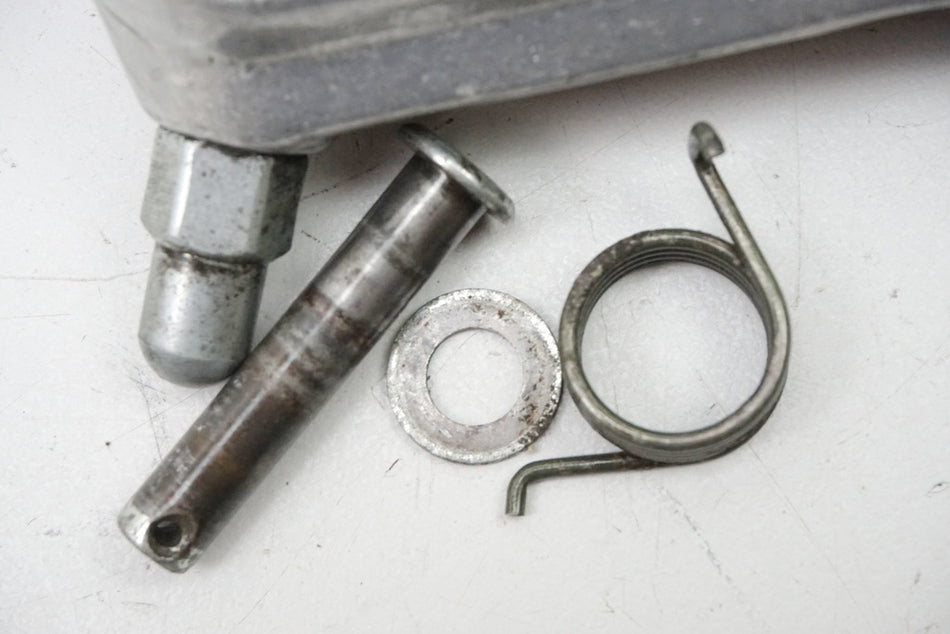 Honda CB 600 PC34 PC36 Estribera izquierda conductor