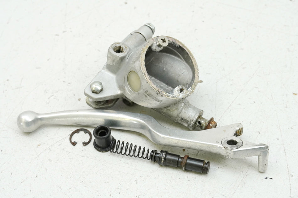 HYOSUNG GV 125 B AQUILA Cilindro de freno delantero Bomba de freno Cilindro maestro