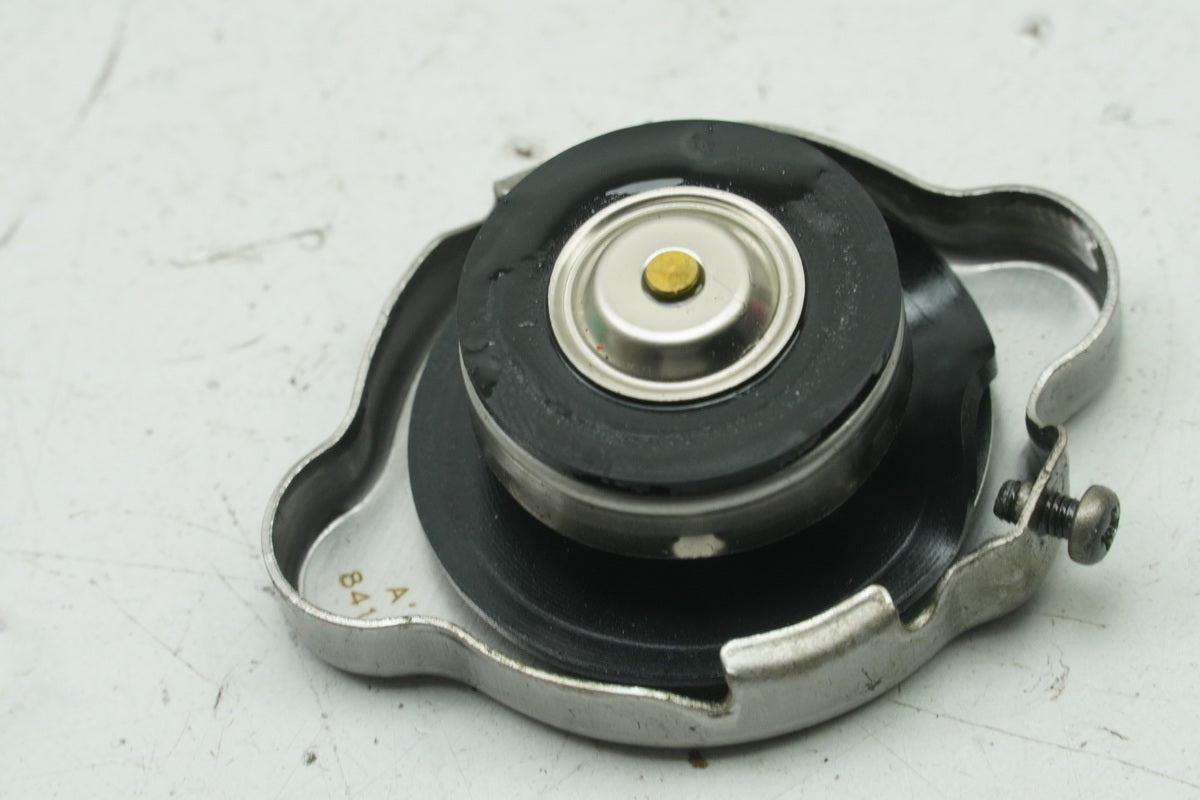 KAWASAKI Z 650 ER650HA2 Kühlerdeckel original Deckel Kühler Verschluß Kappe