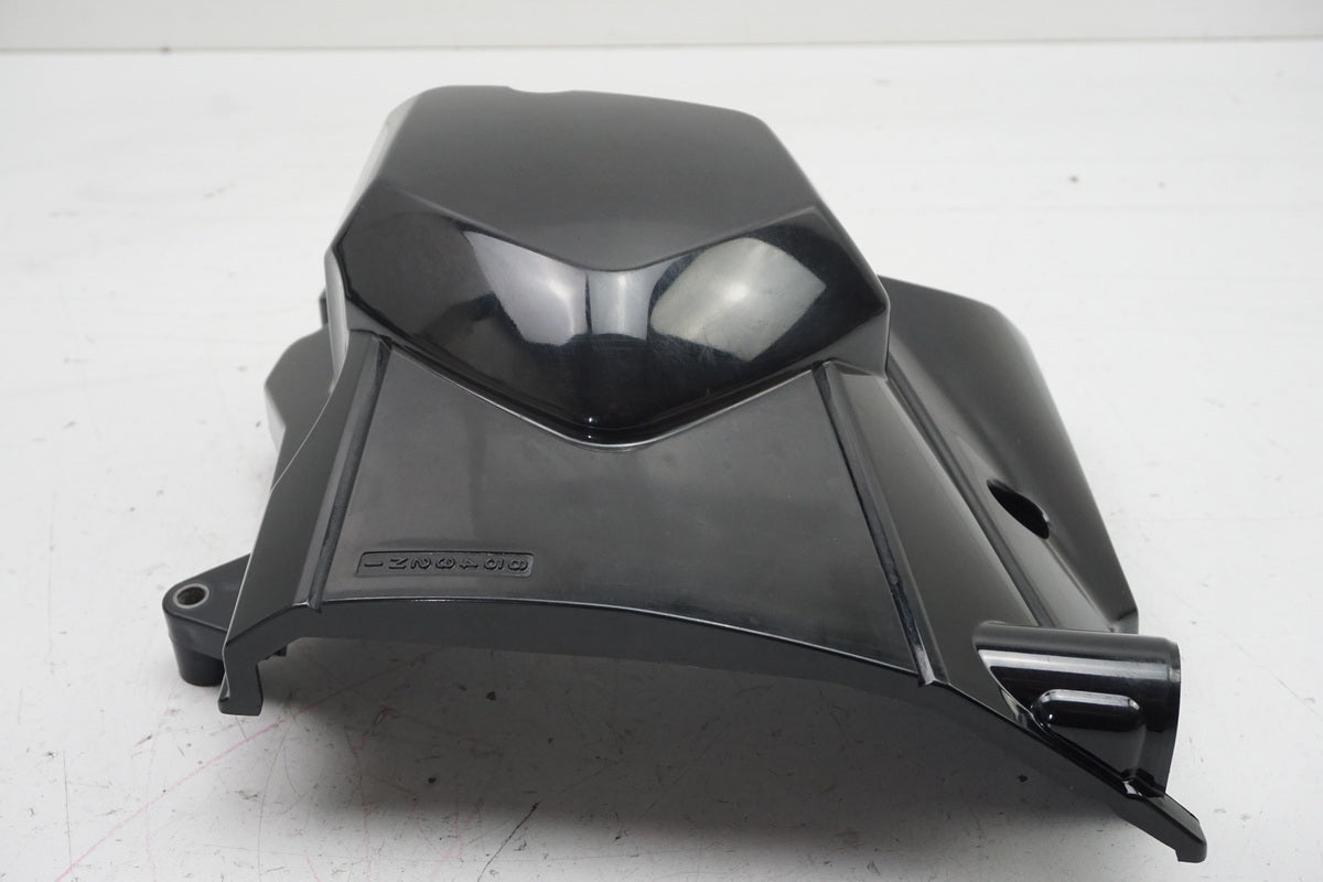 Suzuki GSX 1400 WVBN Tapa de piñón Cubierta Motor Tapa de motor Embellecedor