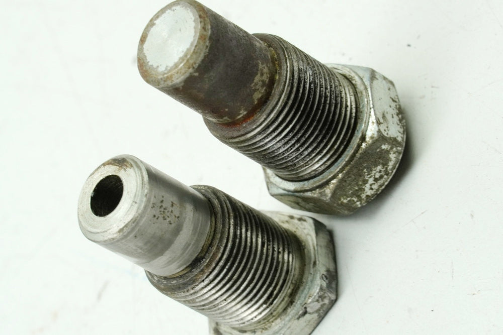 YAMAHA XV 750 4PW VIRAGO Screws Swingarm Lock Swingarm Bolt