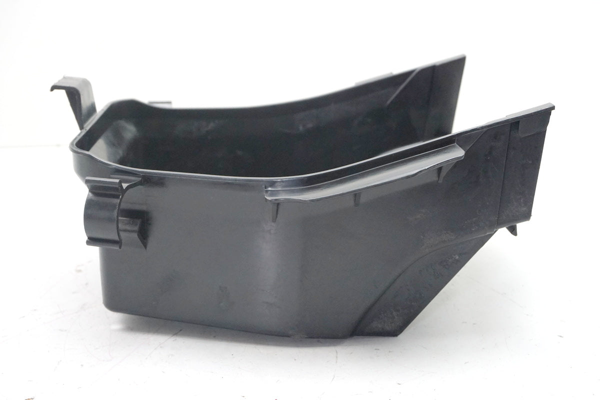 Suzuki GSX 1400 WVBN Compartimento para herramientas, compartimento portaobjetos, caja portaobjetos