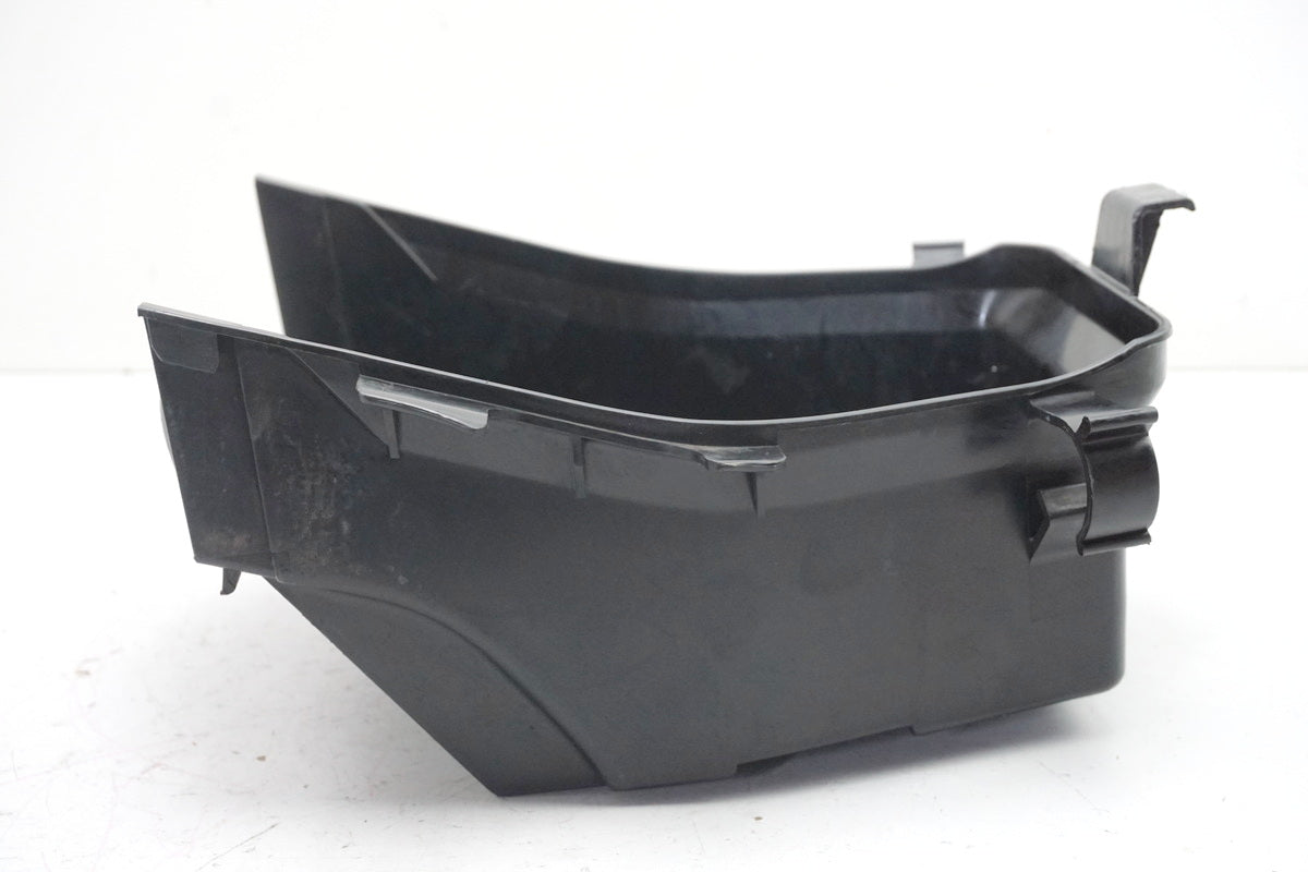 Suzuki GSX 1400 WVBN Compartimento para herramientas, compartimento portaobjetos, caja portaobjetos