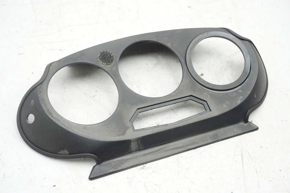 SUZUKI GSX 600 F GN72B Verkleidung Tacho Cockpit Abdeckung Cover - 26444 km