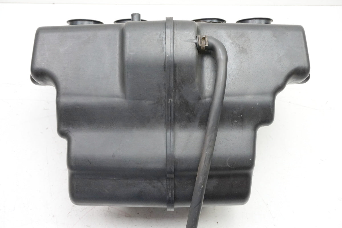 Suzuki GSX 1400 WVBN Airbox Luftfilterkasten