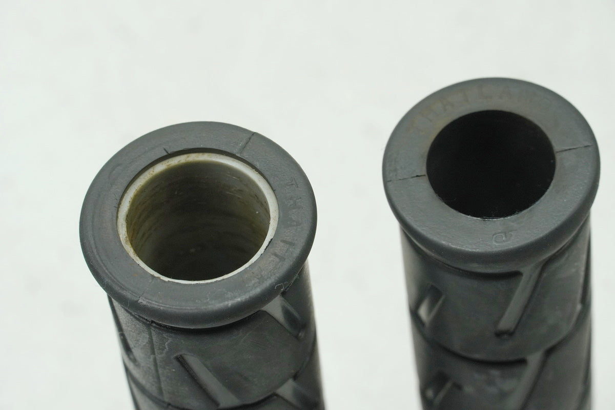 KAWASAKI Z 650 ER650HA2 Throttle Grip Rubber Grips Handlebar