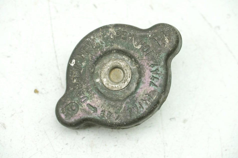 KAWASAKI VN 750 A-D Vulkan Twin Kühlerdeckel Verschluß Kühler Cover Deckel