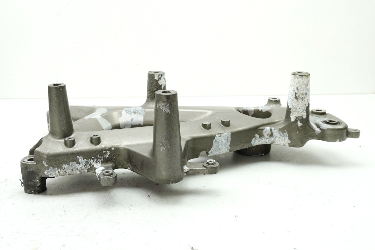 KYMCO PEOPLE GT 300 i V4 Swing Arm Mount Engine Swing Arm Engine Mount