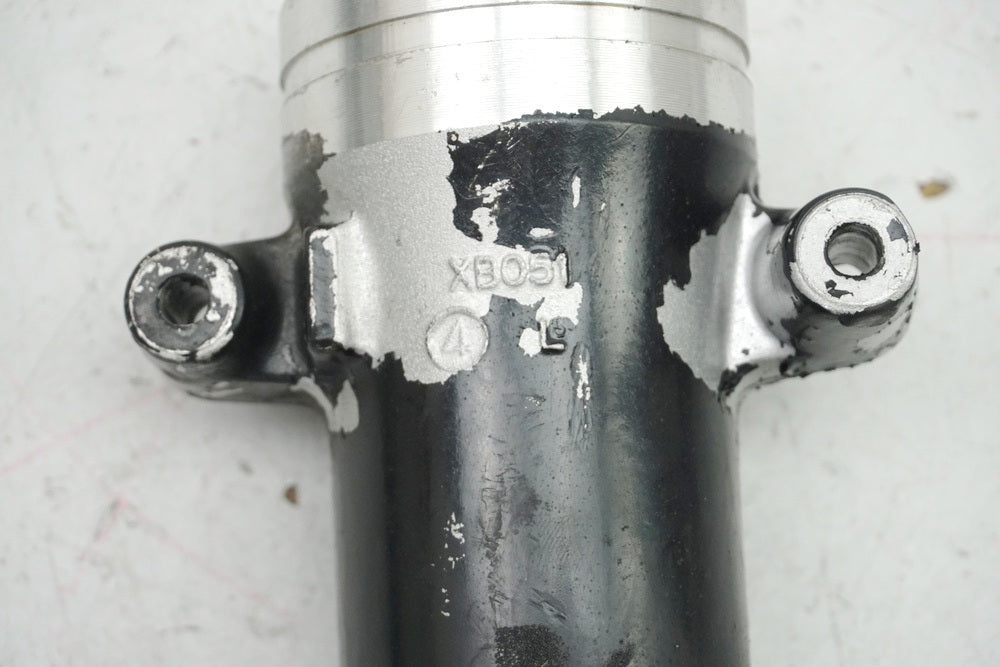 Suzuki GSX 1400 WVBN Tauchrohr links Gabelfuß Gabel