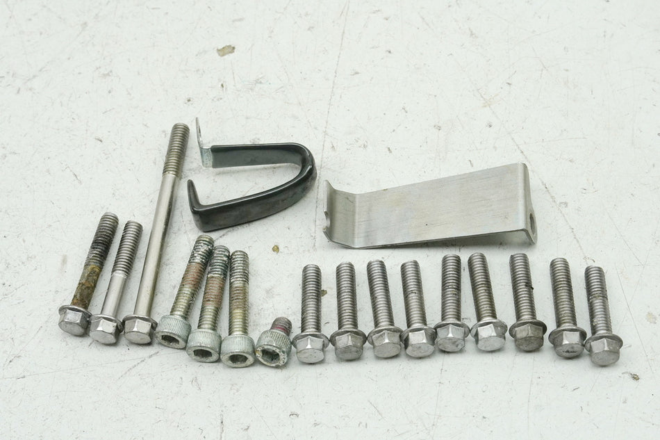 KAWASAKI Z 650 ER650HA2 Schrauben Limadeckel Stator Motordeckel  (für Motor)
