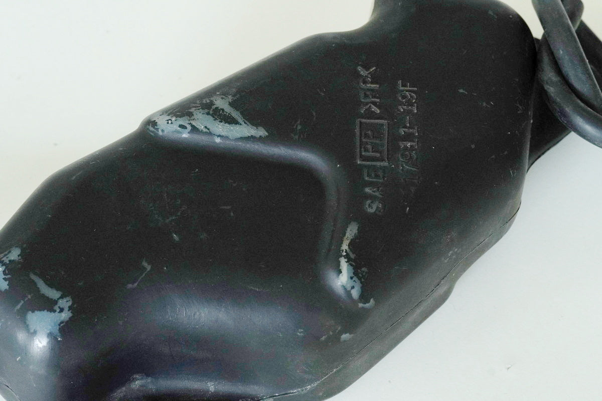 SUZUKI SV 650 AV Kühlmittelbehälter Ausgleichsbehälter Kühler Kühlmittel