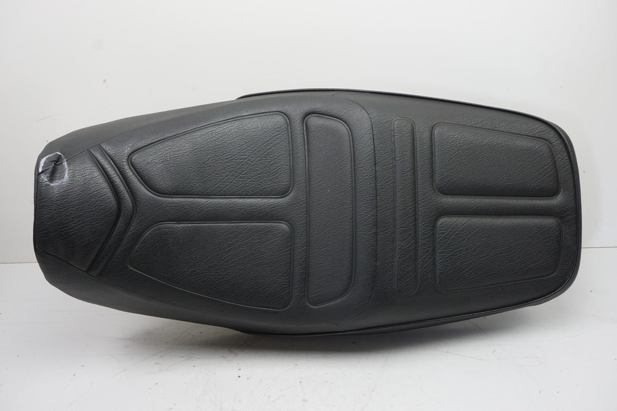 Suzuki GSX 1400 WVBN Sitzbank Sitz Seat