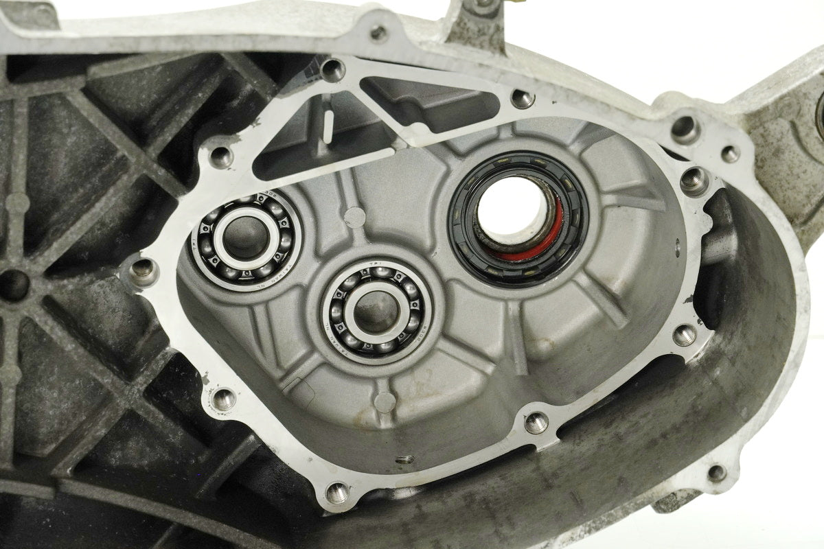 KYMCO PEOPLE GT 300 i V4 Carcasa de motor Bloque de motor Cárter (para motor)
