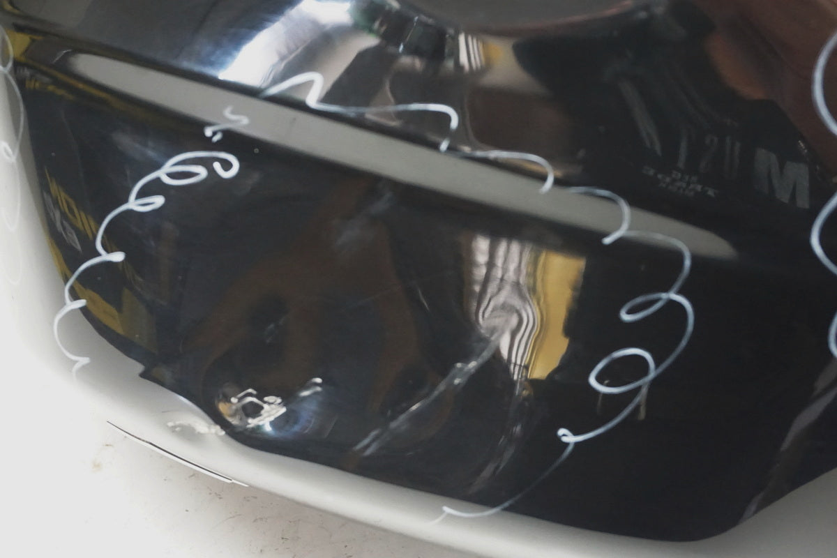 Suzuki GSX 1400 WVBN Tank Benzintank Fuel
