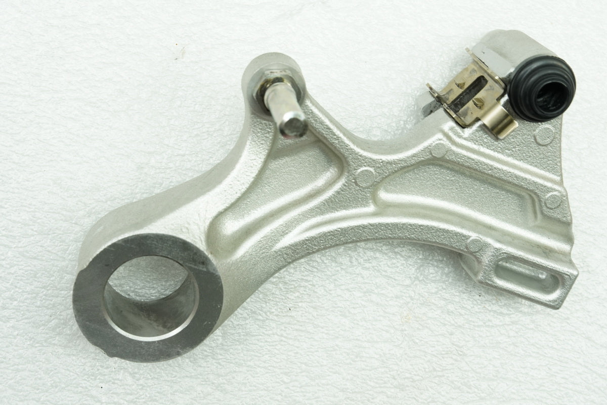 HONDA CBR 600 RR PC40 Bremssattel hinten Bremszange Bremskolben Halter 07-08