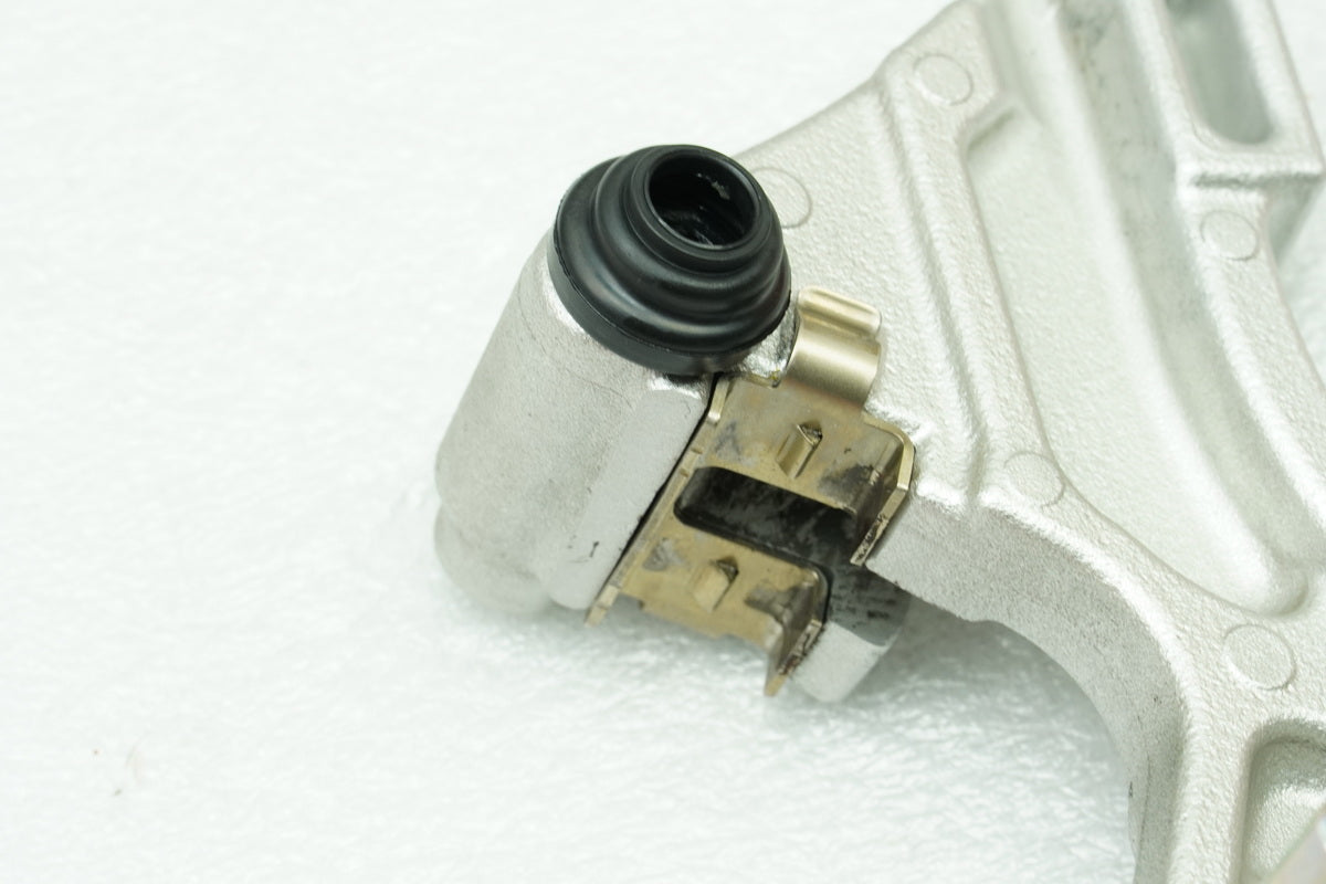 HONDA CBR 600 RR PC40 Bremssattel hinten Bremszange Bremskolben Halter 07-08