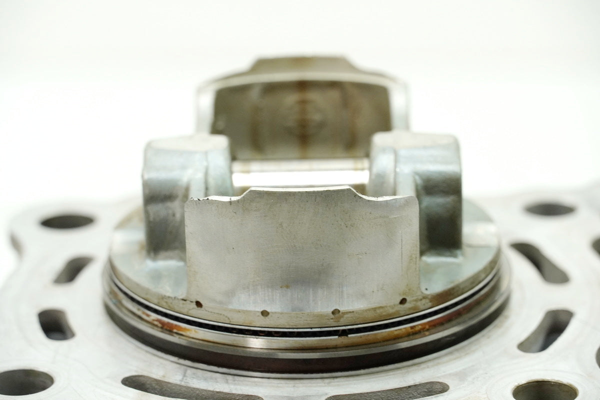 KYMCO PEOPLE GT 300 i V4 Cylinder + Piston (for engine cylinder head)