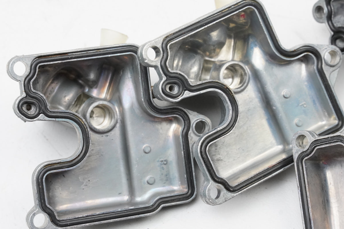 KAWASAKI ZX-6R ZX600J Float Chamber Lid for Mikuni Carburetor Float Chamber
