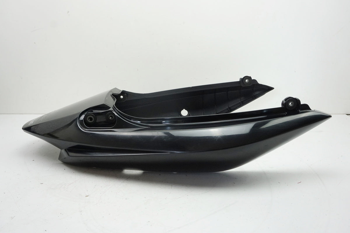 Suzuki GSX 1400 WVBN Cubierta trasera Tapa Cubierta Carenado trasero