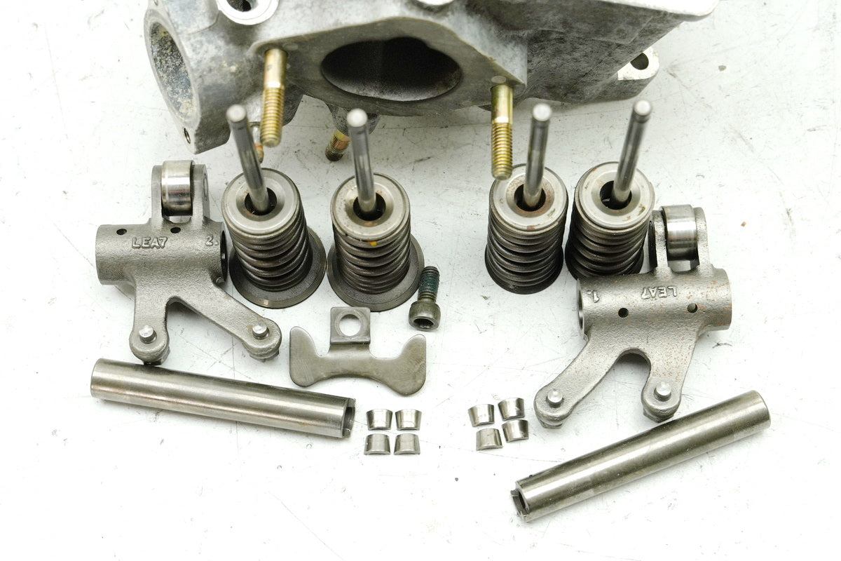 KYMCO PEOPLE GT 300 i V4 Culata válvulas Balancines (para motor)