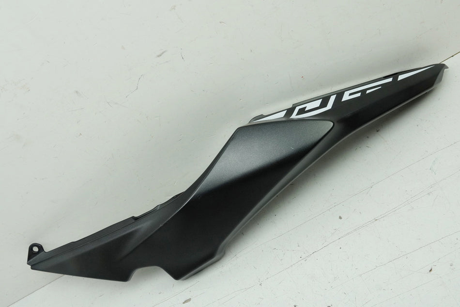 KAWASAKI Z 650 ER650HA2 Carenado trasero izquierdo Cubierta Tapa Embellecedor Trasero