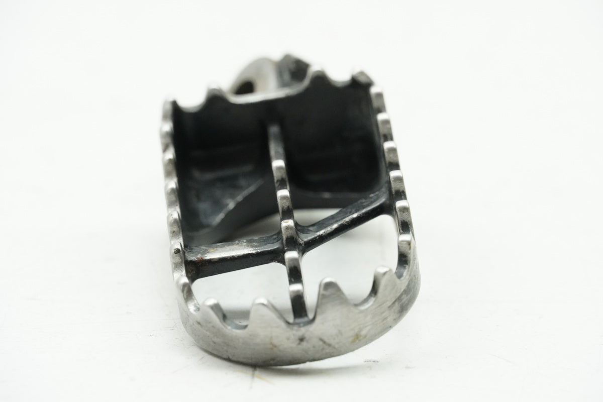 YAMAHA YZ 426 F 5BE Footpeg Rider left Footrest