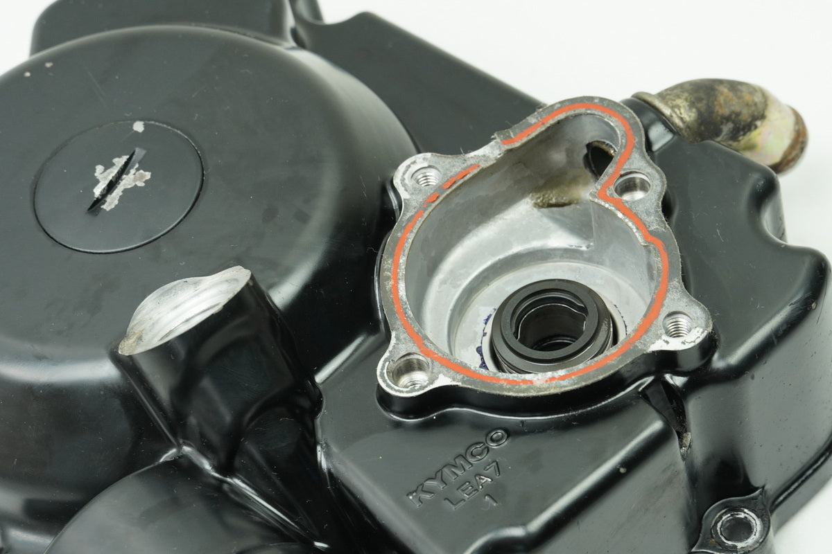 KYMCO DOWNTOWN 300 i ABS RFBV200 Tapa motor dcha. Tapa cárter tapa alternador