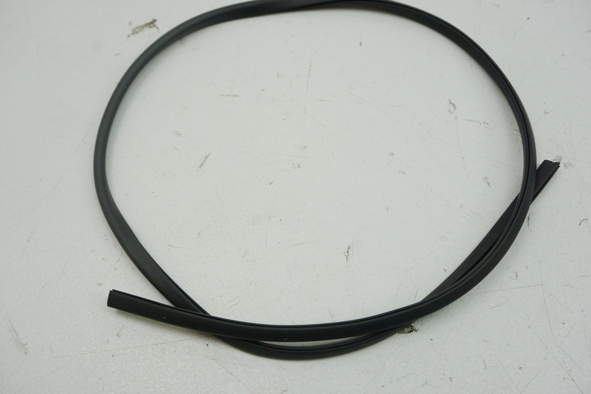 Suzuki Dichtung Gummi Kantenschutz Werkzeugkasten orig. 47445-24B00 LS650 - NEU