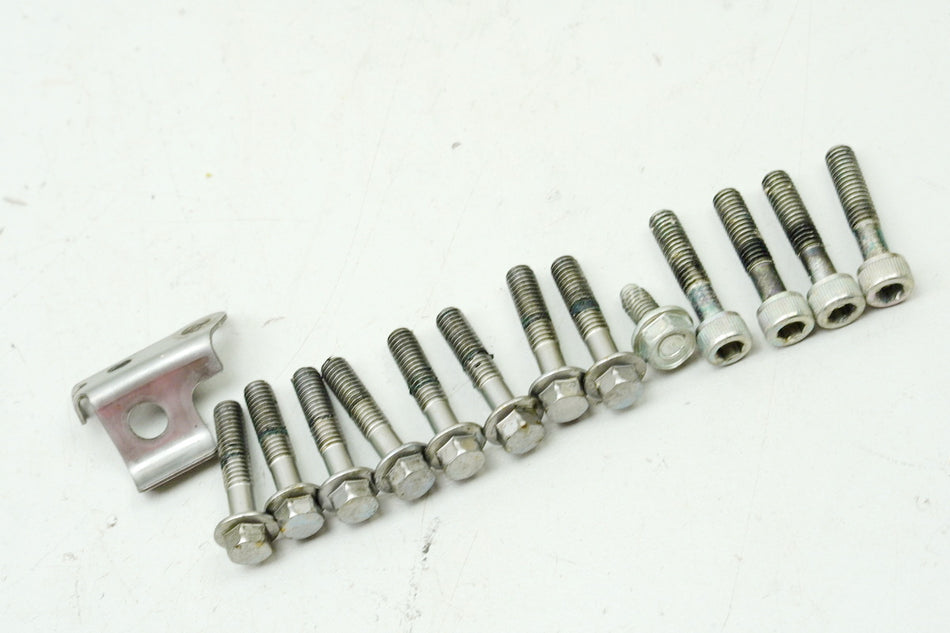 HONDA CBF 1000 ABS SC58 Schrauben für Limadeckel Motordeckel Stator