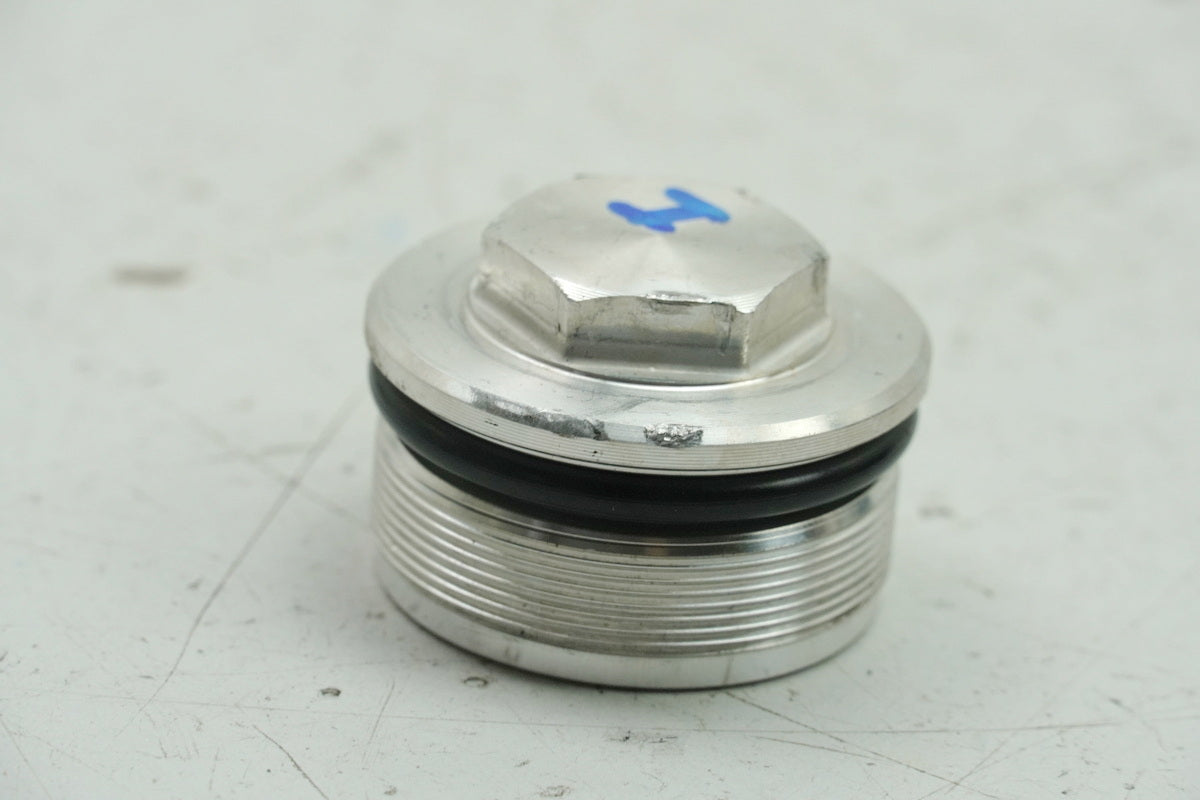KAWASAKI Z 650 ER650HA2 Fork Closure Screw I Plug (for Fork Leg)
