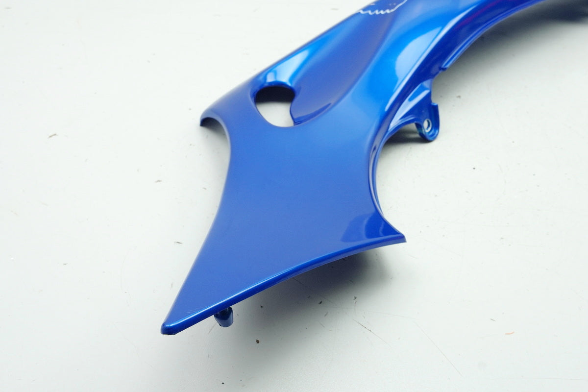 TRIUMPH SPRINT ST T695 955i Heckverkleidung rechts Seitenteil Abdeckung Cover