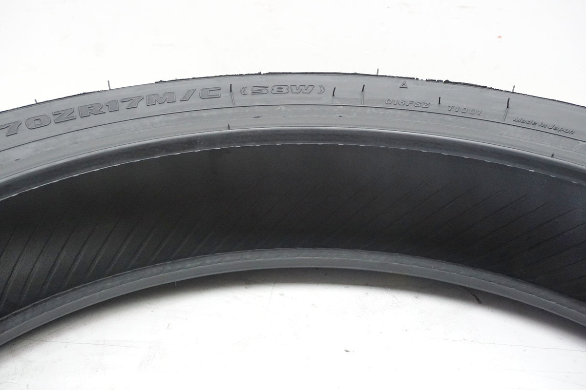 BRIDGESTONE BATTLAX BT016 F HYPERSPORT 120/70 - ZR 17 (58W) Neumático delantero