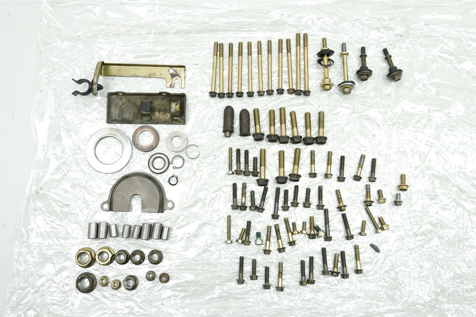 KYMCO PEOPLE GT 300 i V4 Tornillos y piezas pequeñas (para motor, cilindro, transmisión)