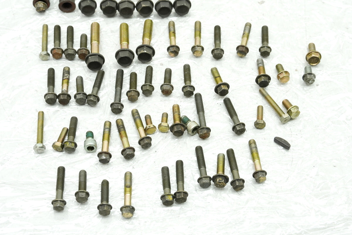 KYMCO PEOPLE GT 300 i V4 Tornillos y piezas pequeñas (para motor, cilindro, transmisión)